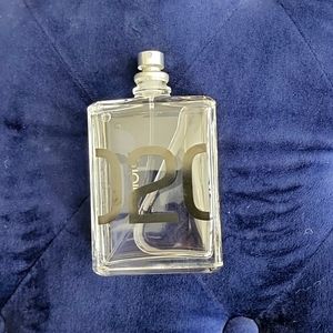 Essentric Molecules 02